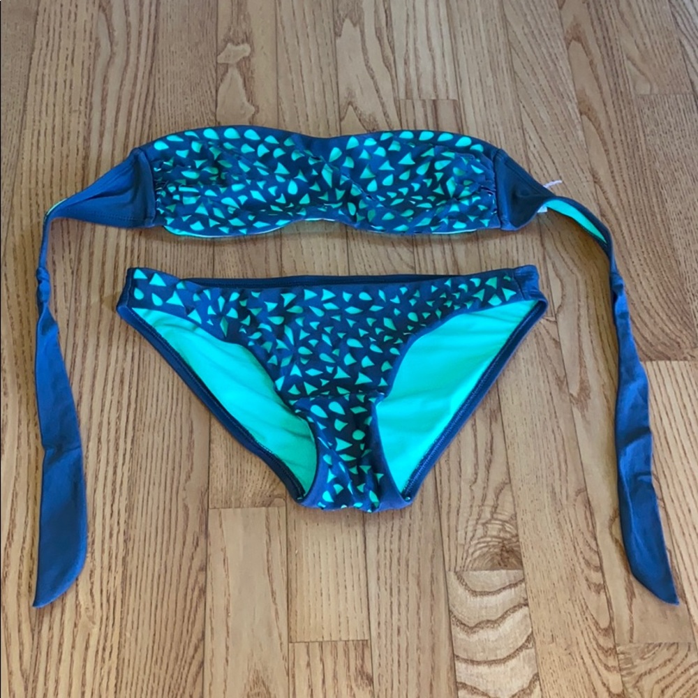 Green and brown xhilaration bikini